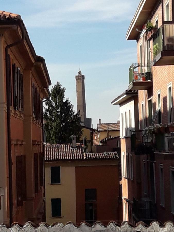I Tre Camini Apartment Bologna Bagian luar foto
